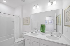 Luxury Private Pool 26 Guest Capacity Mansion