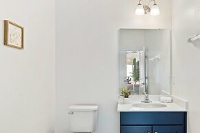 Upstay - 31-guest Home w Pool-hot Tub-cinema-games