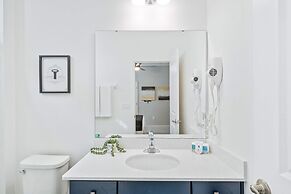 Upstay - 31-guest Home w Pool-hot Tub-cinema-games