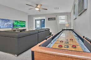 Upstay - Luxury Resort Home Near Disney Sleeps 22