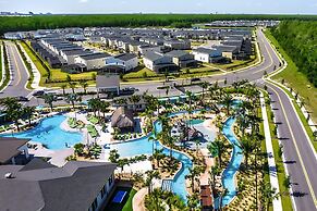 Upstay - Lakeview Mansion w Pool Spa and Cinema