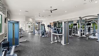 Upstay - Lakeview Mansion w Pool Spa and Cinema