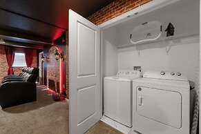 Pool Hot Tub Resort Waterslides - Sleeps 16