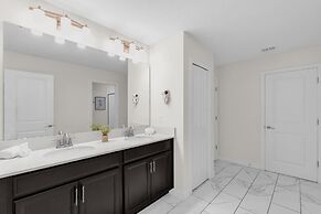 Pool Hot Tub Resort Waterslides - Sleeps 16