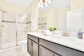 Pool Hot Tub Resort Waterslides - Sleeps 16