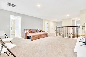 Pool Hot Tub Resort Waterslides - Sleeps 16