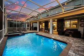 Pool Hot Tub Resort Waterslides - Sleeps 16