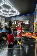 Pool Hot Tub Resort Waterslides - Sleeps 16