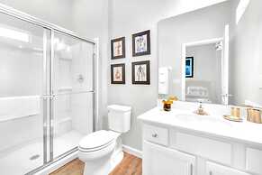 Sleeps 26 - Private Pool Hot Tub Games Cinema