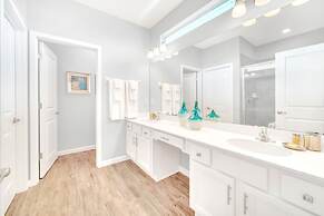 Sleeps 26 - Private Pool Hot Tub Games Cinema