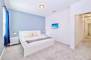 Upstay- Resort Home w Pool Hot Tub - Near Disney