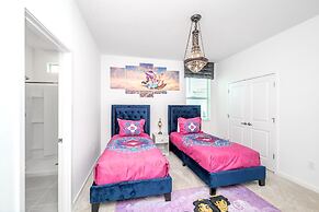 Upstay - Magic Mansion w Pool-spa-cinema-games