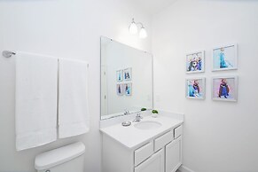 Upstay - Magic Mansion w Pool-spa-cinema-games