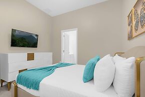 Upstay - 30ppl Home w Theme Rooms-games-pool-spa