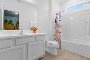 Upstay - 30ppl Home w Theme Rooms-games-pool-spa