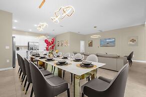 Upstay - 30ppl Home w Theme Rooms-games-pool-spa