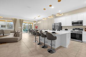 Upstay - 30ppl Home w Theme Rooms-games-pool-spa