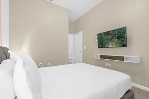 Upstay - 30ppl Home w Theme Rooms-games-pool-spa