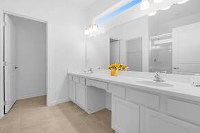 Upstay - 30ppl Home w Theme Rooms-games-pool-spa