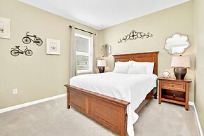 18 Guest Resort Home - Pool BBQ - Near Disney