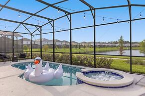 Upstay - Theme Rooms Pool Spa Theatre Arcade