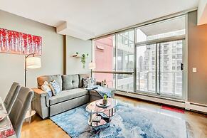 Downtown Condo w Incredible Views and BBQ