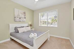 Upstay - Pet-friendly Home With Pool-hot Tub-bbq