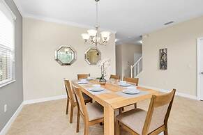 Upstay - Pet-friendly Home With Pool-hot Tub-bbq