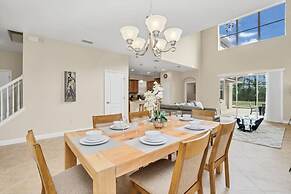 Upstay - Pet-friendly Home With Pool-hot Tub-bbq