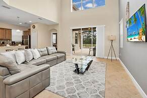 Upstay - Pet-friendly Home With Pool-hot Tub-bbq