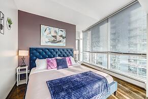 Luxury 2BR Condo - Downtown City Views