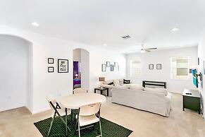 Sonoma Resort Home With Private Pool Games Room