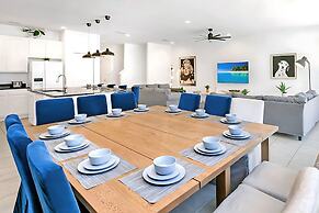 Sonoma Resort Home With Private Pool Games Room