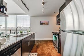 Luxury Condo Steps From Stampede Park