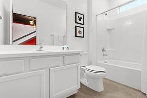 Upstay - 24-guest Home w Theme Rooms-cinema-arcade