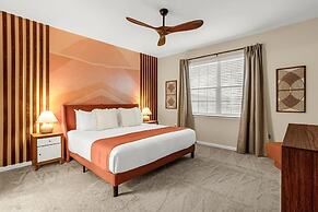 Upstay - 24-guest Home w Theme Rooms-cinema-arcade