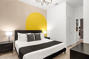 Upstay - 24-guest Home w Theme Rooms-cinema-arcade