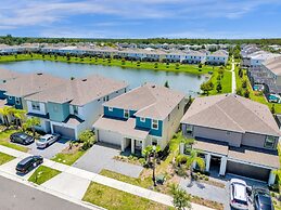 Upstay - Mansion w Kids Theme Rooms Pool Cinema