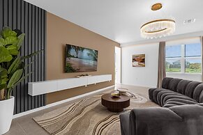 Upstay - Mansion w Kids Theme Rooms Pool Cinema