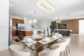 Upstay - Mansion w Kids Theme Rooms Pool Cinema