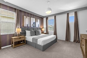 Upstay - Mansion w Kids Theme Rooms Pool Cinema