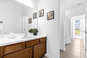 Upstay - Mansion w Kids Theme Rooms Pool Cinema