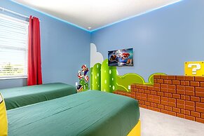 Upstay - Mansion w Kids Theme Rooms Pool Cinema