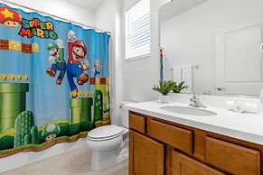 Upstay - Mansion w Kids Theme Rooms Pool Cinema