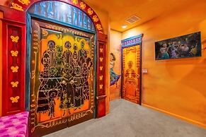 Upstay - Gator Getaway w Pool Hot Tub Theme Rooms