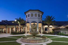 Upstay - NEW Build at Championsgate With Pool Spa
