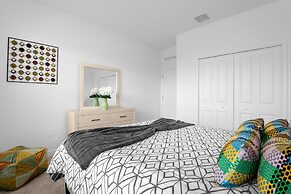 Upstay - NEW Build at Championsgate With Pool Spa