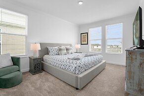 Upstay - NEW Build at Championsgate With Pool Spa