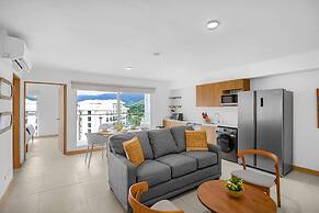 Upstay - New Condo in Jaco - 5 Mins From Beach