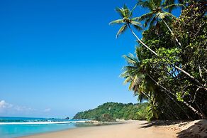 Upstay - New Condo in Jaco - 5 Mins From Beach